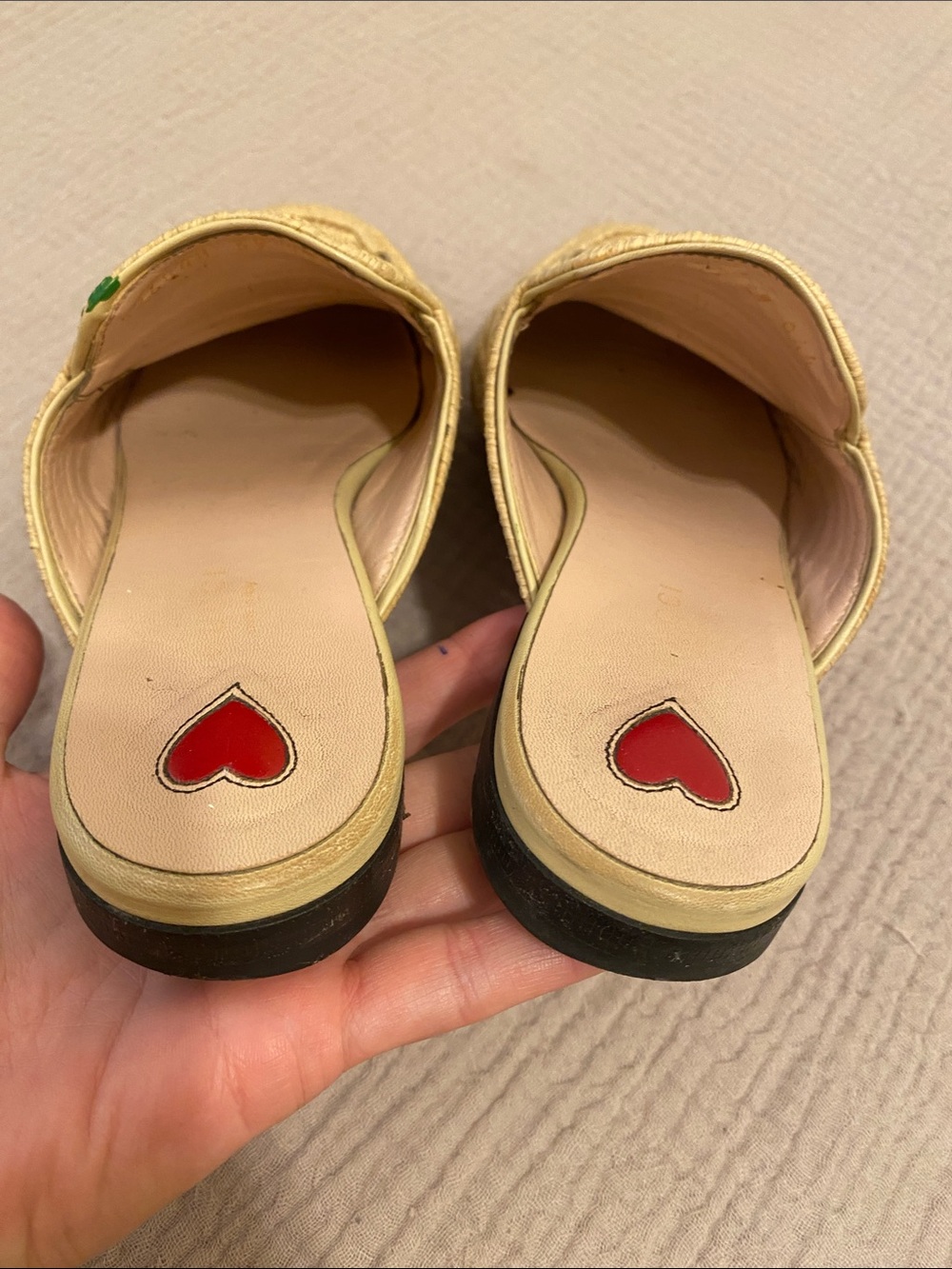 Gucci Beige Raffia Mule Slides with Gold Horsebit. Size 39 - Picture 11 of 12